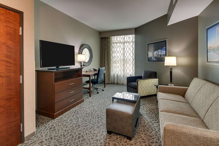 Room 27 of 101