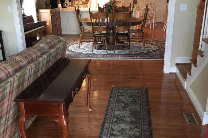 Downtown abode in the heart of the Bourbon Trail