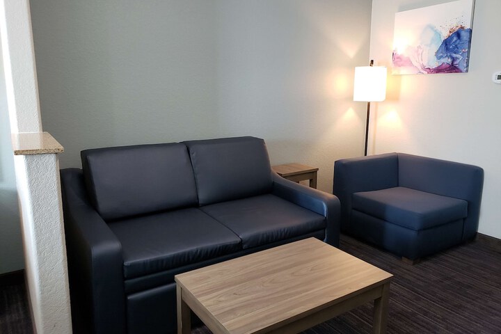 Room 26 of 31