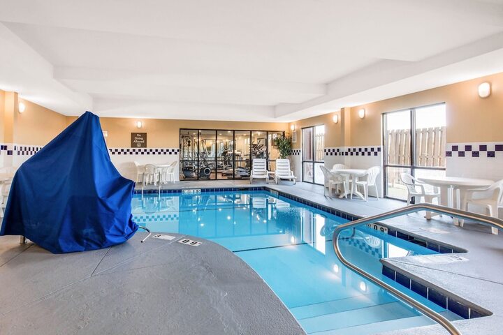 Pool 3 of 33