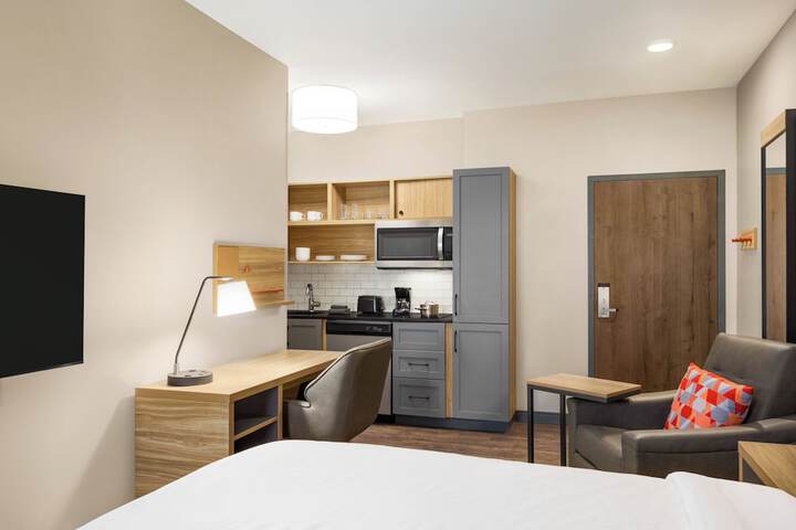 Candlewood Suites Lenoir City West Knoxville by IHG