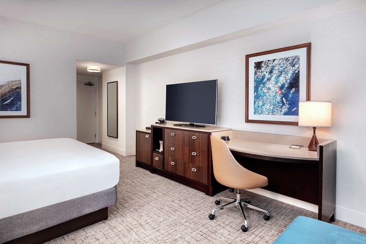 Hilton San Diego Bayfront