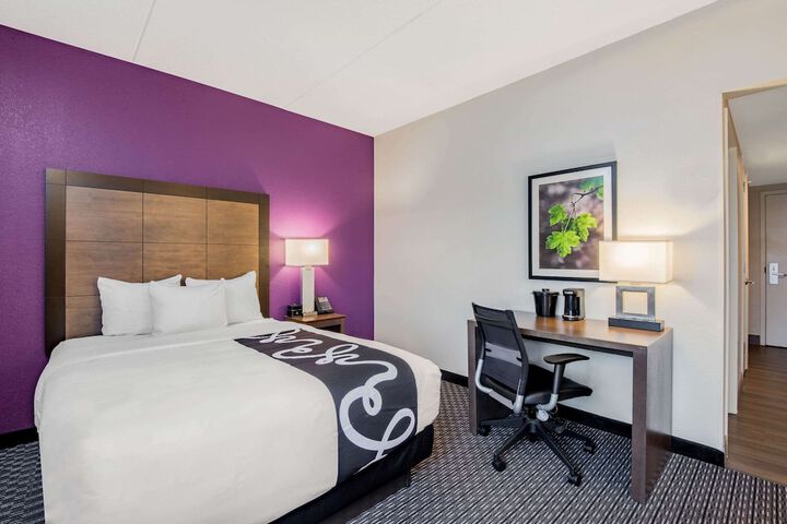 Room 41 of 69