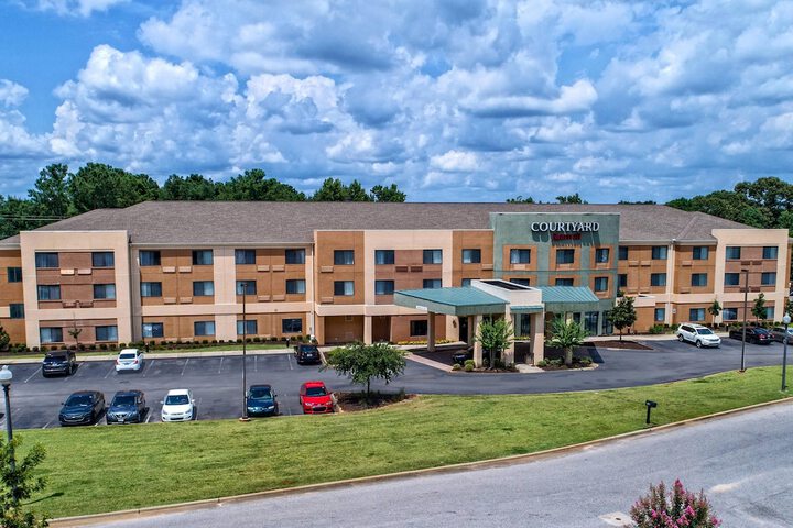 Hotel 3 of 35