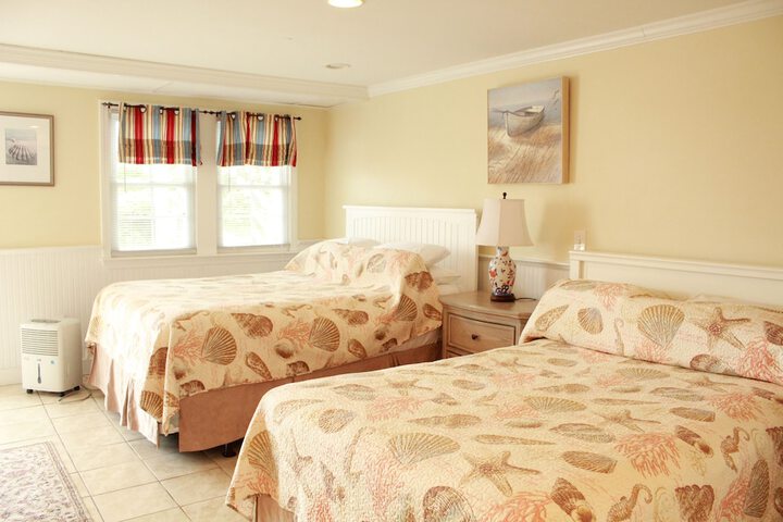 Room 80 of 230