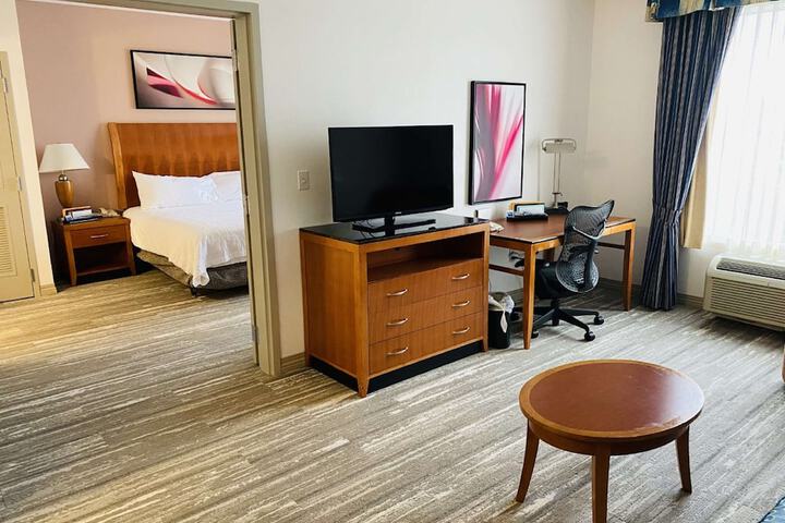 Room 25 of 47