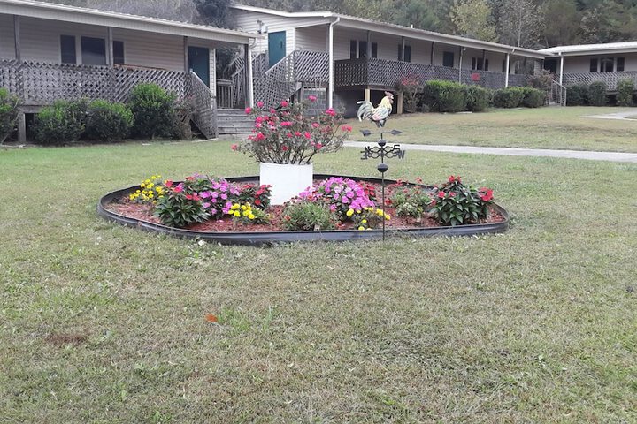 Blue Ridge Rustic Inn