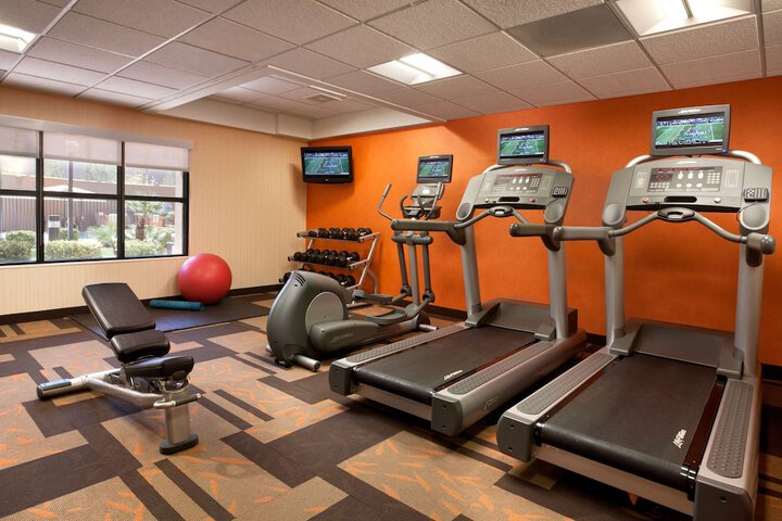 Health and Fitness 28 of 32