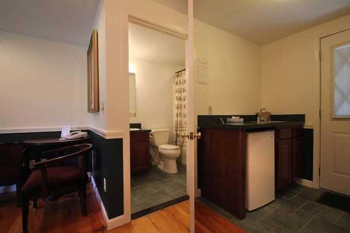 Room 13 of 47