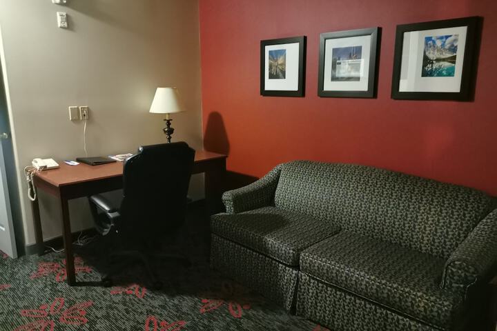 Room 22 of 33