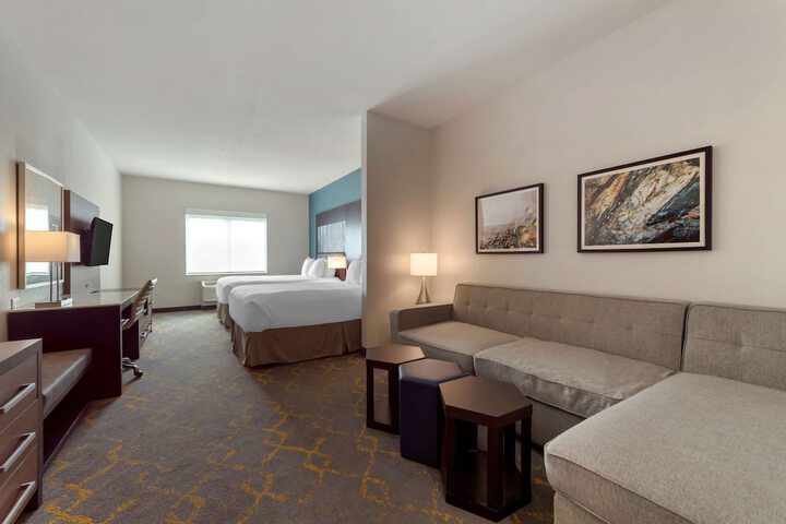 Room 34 of 55