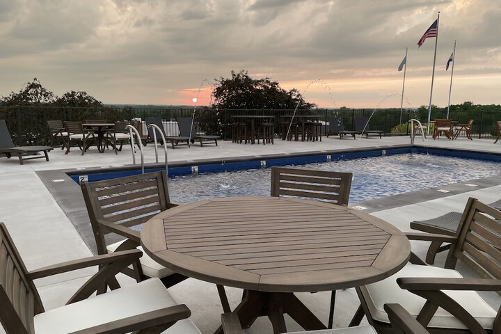 Pool 9 of 63