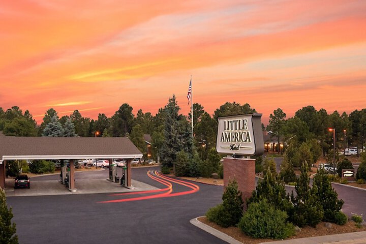 Little America Flagstaff