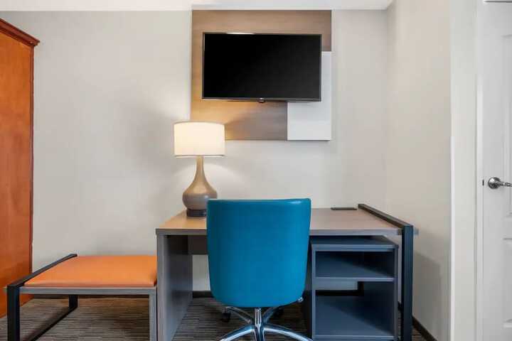 Comfort Inn Cockatoo near LAX Airport