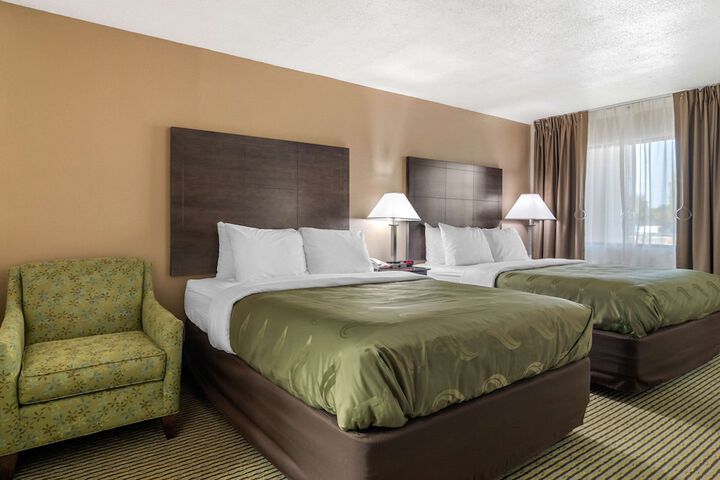 Room 21 of 25