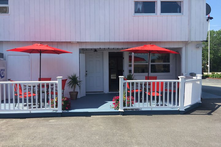Aquastar Inn