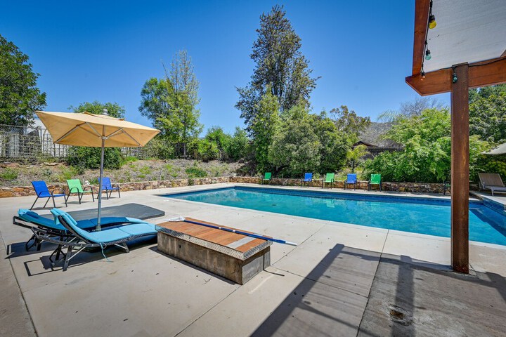 California Getaway w / Private Outdoor Pool