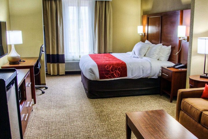 Room 22 of 48