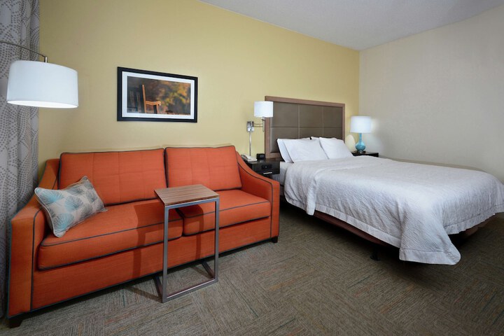 Room 18 of 49