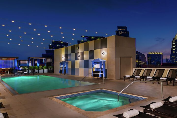 Hilton Austin