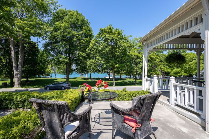 Terrace/Patio 70 of 77