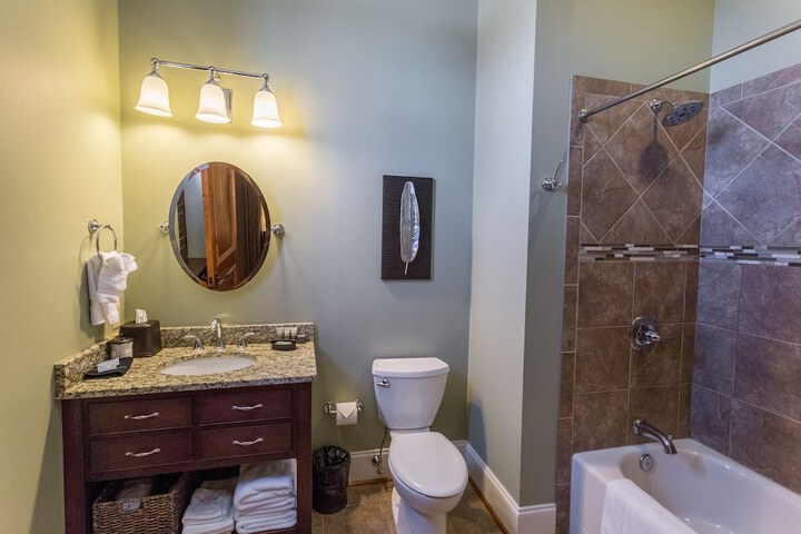 The Bleckley Inn