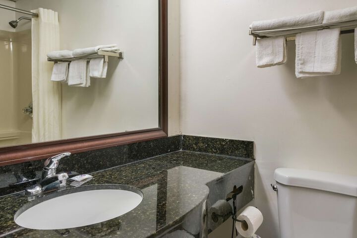 Room 20 of 32