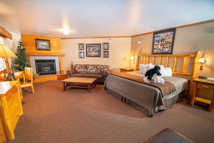 Room 36 of 106