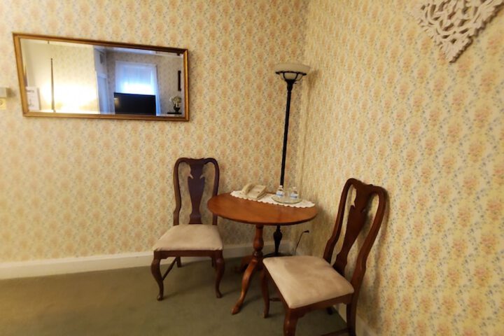 Room 109 of 125