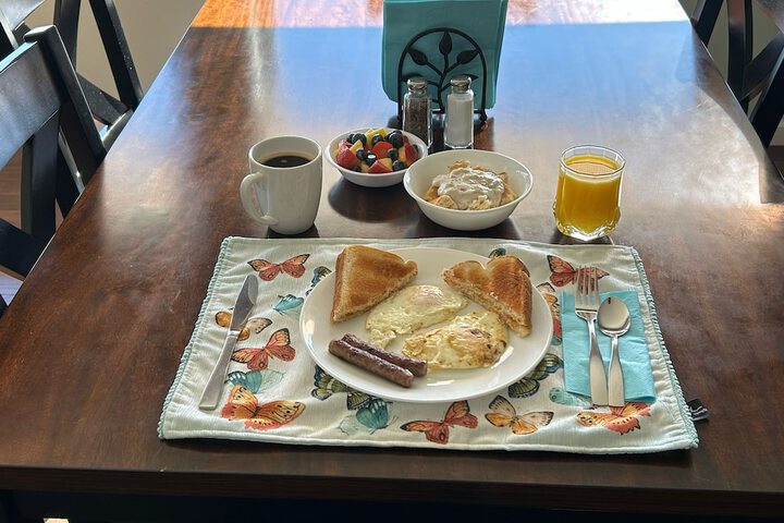 Breakfast/Coffee Service 14 of 16