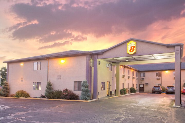 Hotel 2 of 16