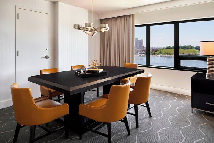 Renaissance Baltimore Harborplace Hotel