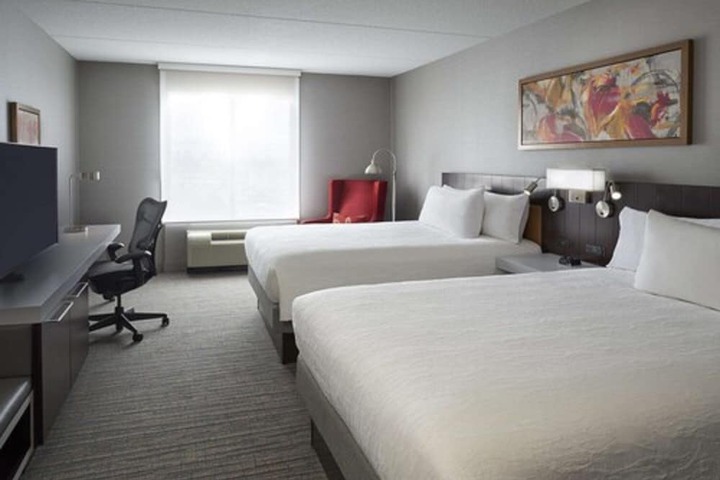 Room 8 of 29