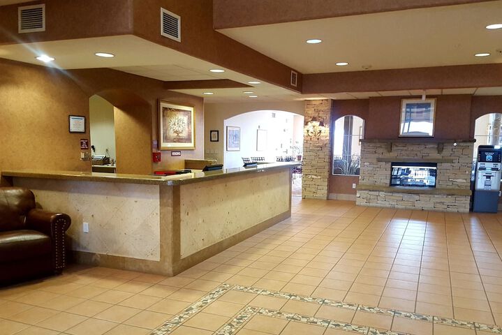 Hotel Interior 7 of 18