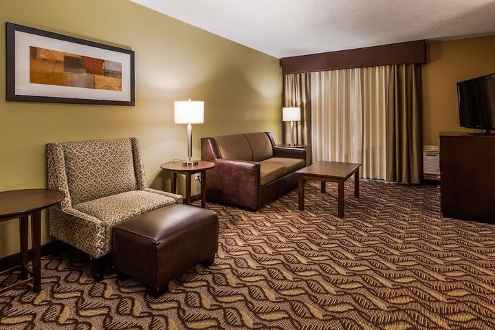 Room 12 of 31