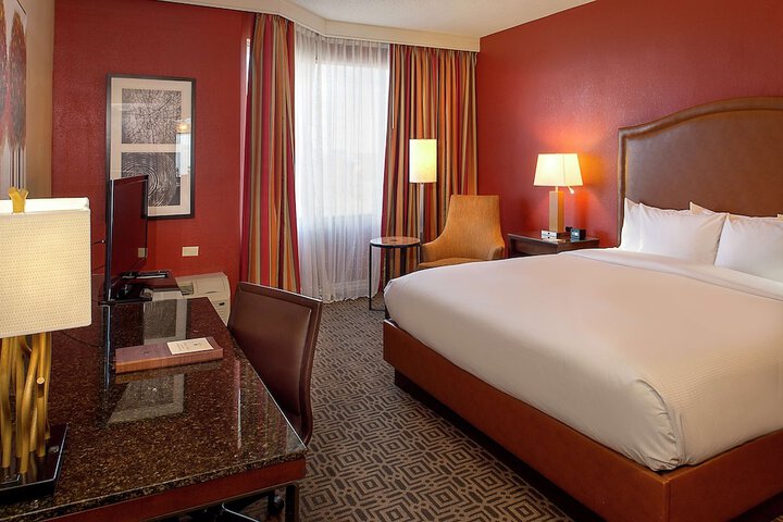 DoubleTree by Hilton Hotel St. Louis - Chesterfield