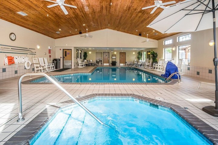 Pool 8 of 62
