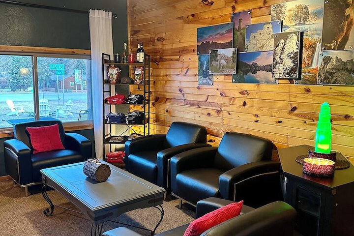 Mountain View Lodge & Cabins