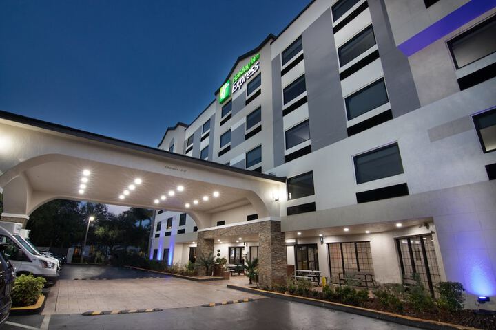 Hotel 3 of 72