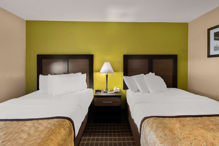 Best Western Adena Inn