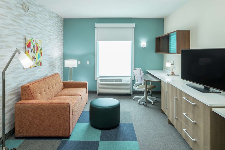Room 37 of 51