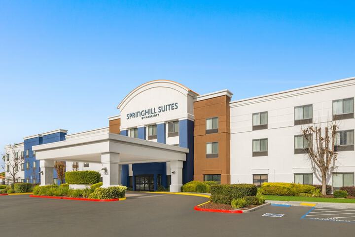 Hotel 1 of 19