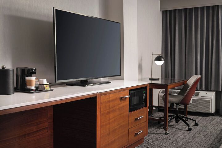 Room 14 of 31