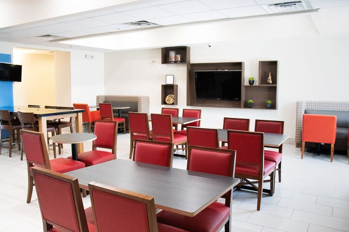 Holiday Inn Express Hotel & Suites Corpus Christi-Portland by IHG