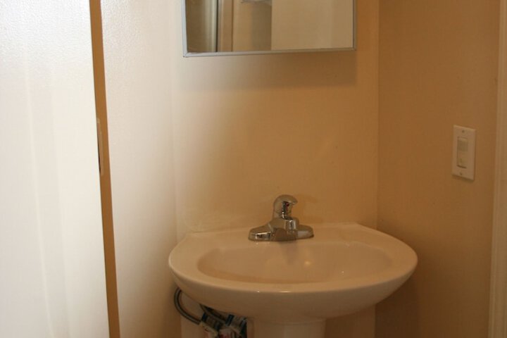 Room 30 of 82