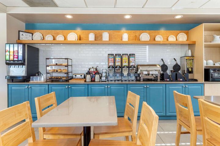 Country Inn & Suites by Radisson Lumberton, NC