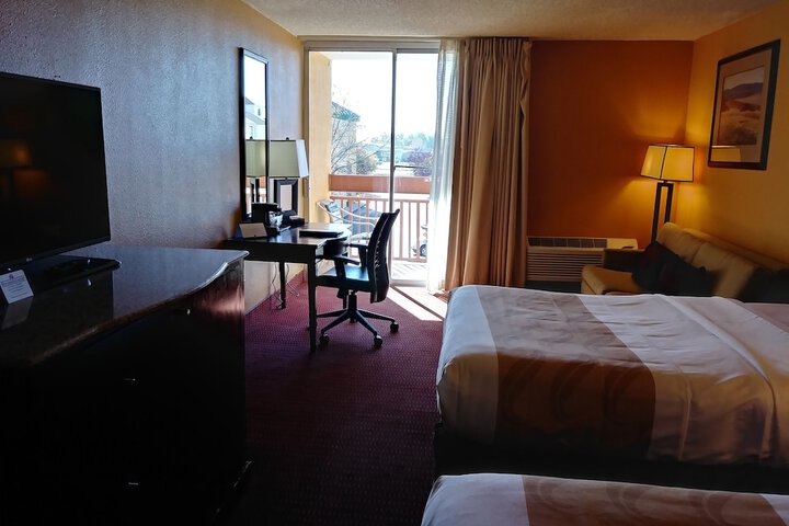 Room 14 of 30