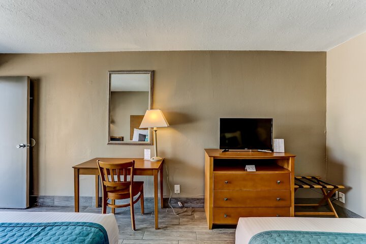 Room 21 of 44
