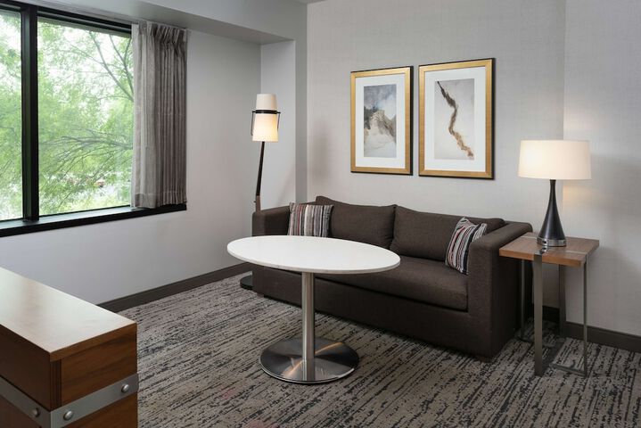 Hilton Fairfax