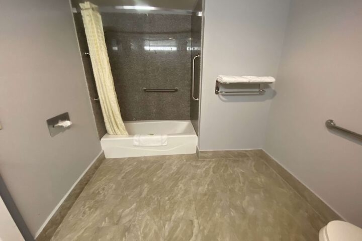 SureStay Plus Hotel by Best Western Hammond
